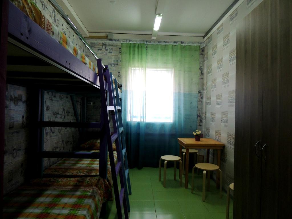 Prival Hostel โนโวรอสซีสค์ ภายนอก รูปภาพ